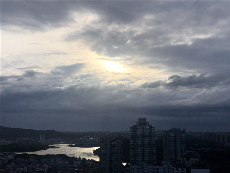 晨曦、破云見日、三江公園(圖3)